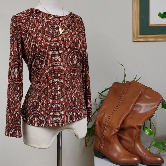 Company Collection Top - Picture 2 of 5